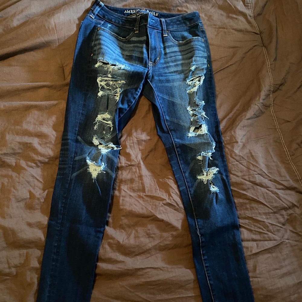 American Eagle Darkwash Ripped Jeans
